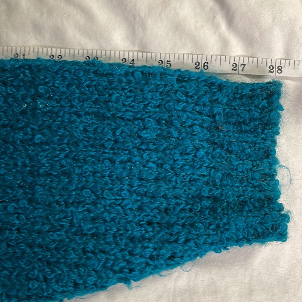 Sweater - Picture 5 of 16